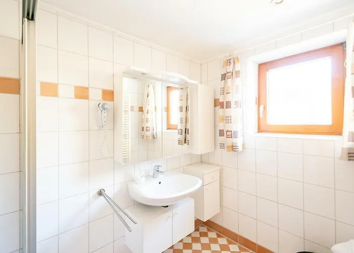 Stallhäusl Apartment *